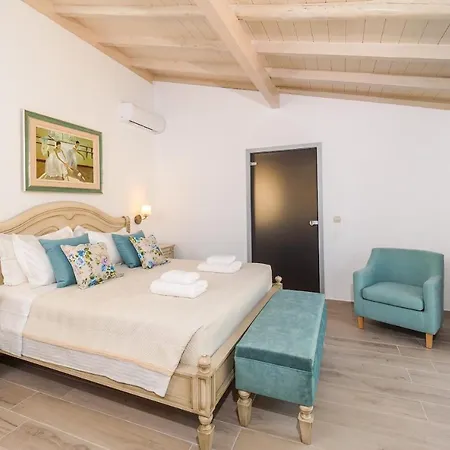 Steno Villa
